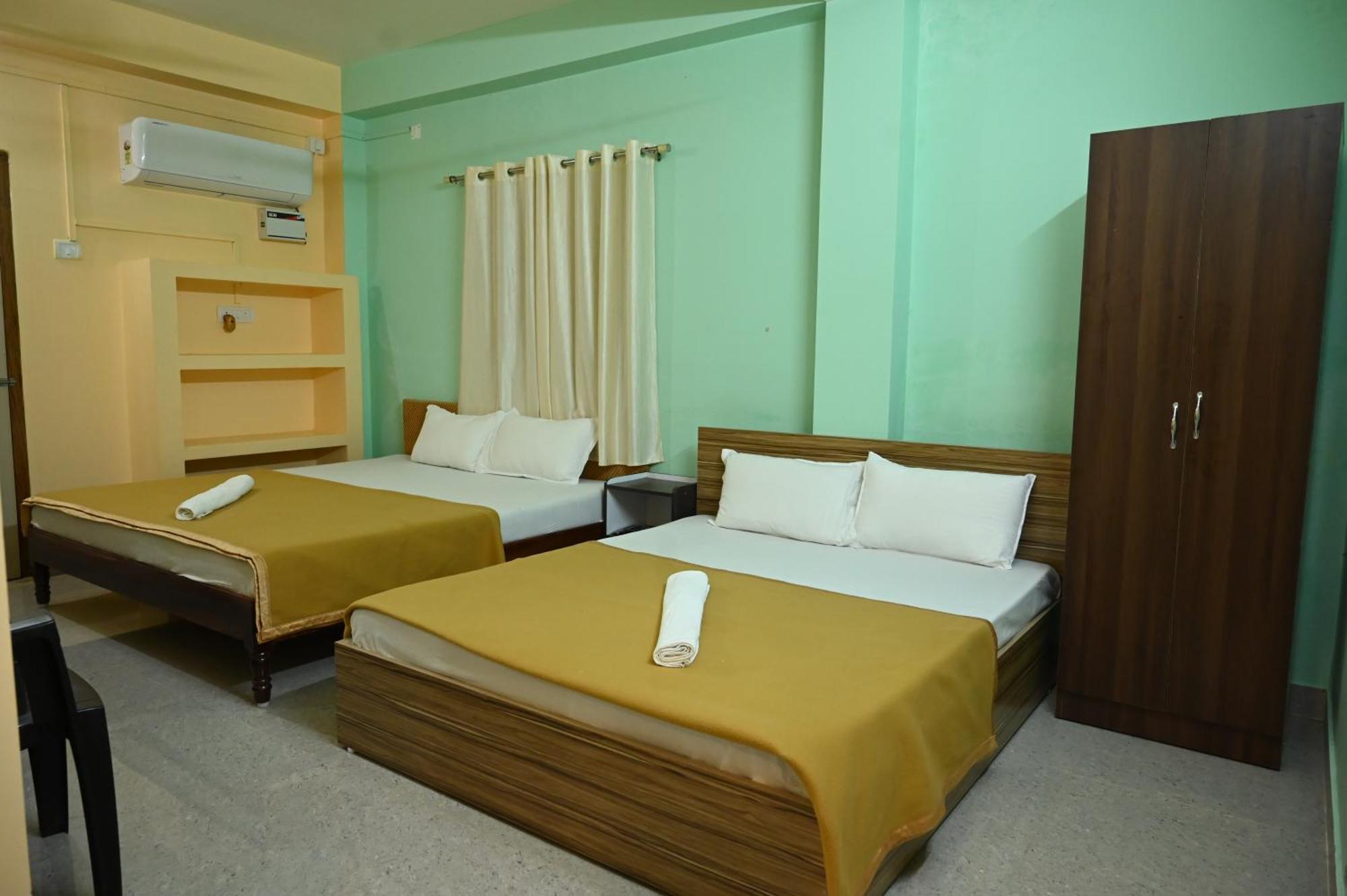 Royal Seaview Residency Leilighet Port Blair Eksteriør bilde