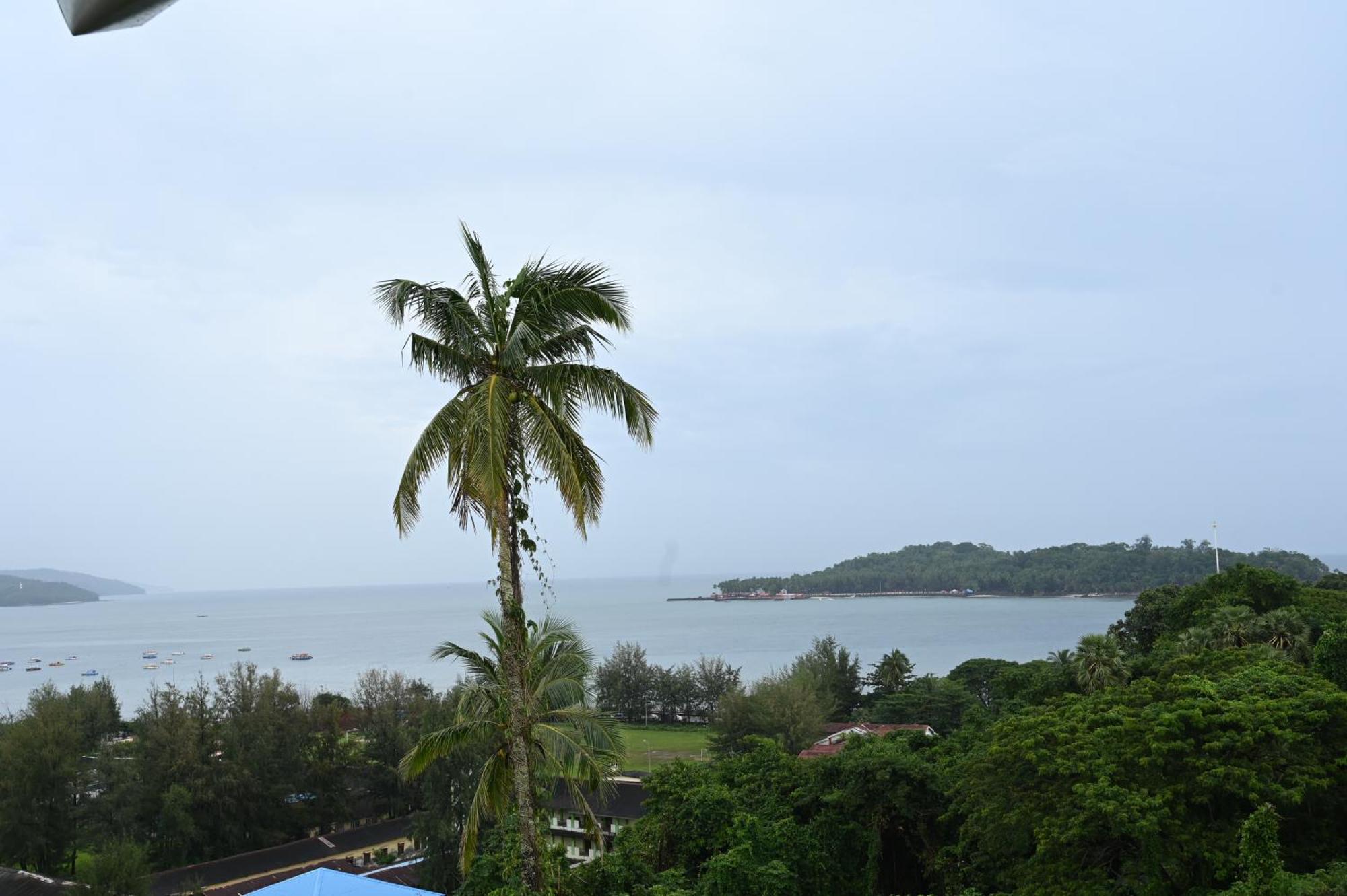 Royal Seaview Residency Leilighet Port Blair Eksteriør bilde