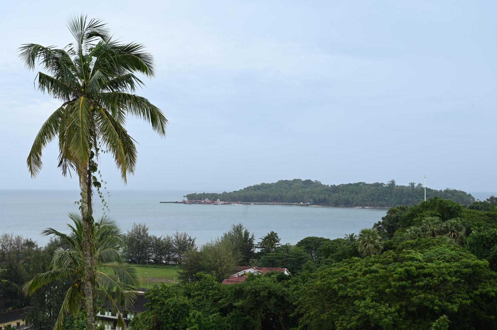 Royal Seaview Residency Leilighet Port Blair Eksteriør bilde