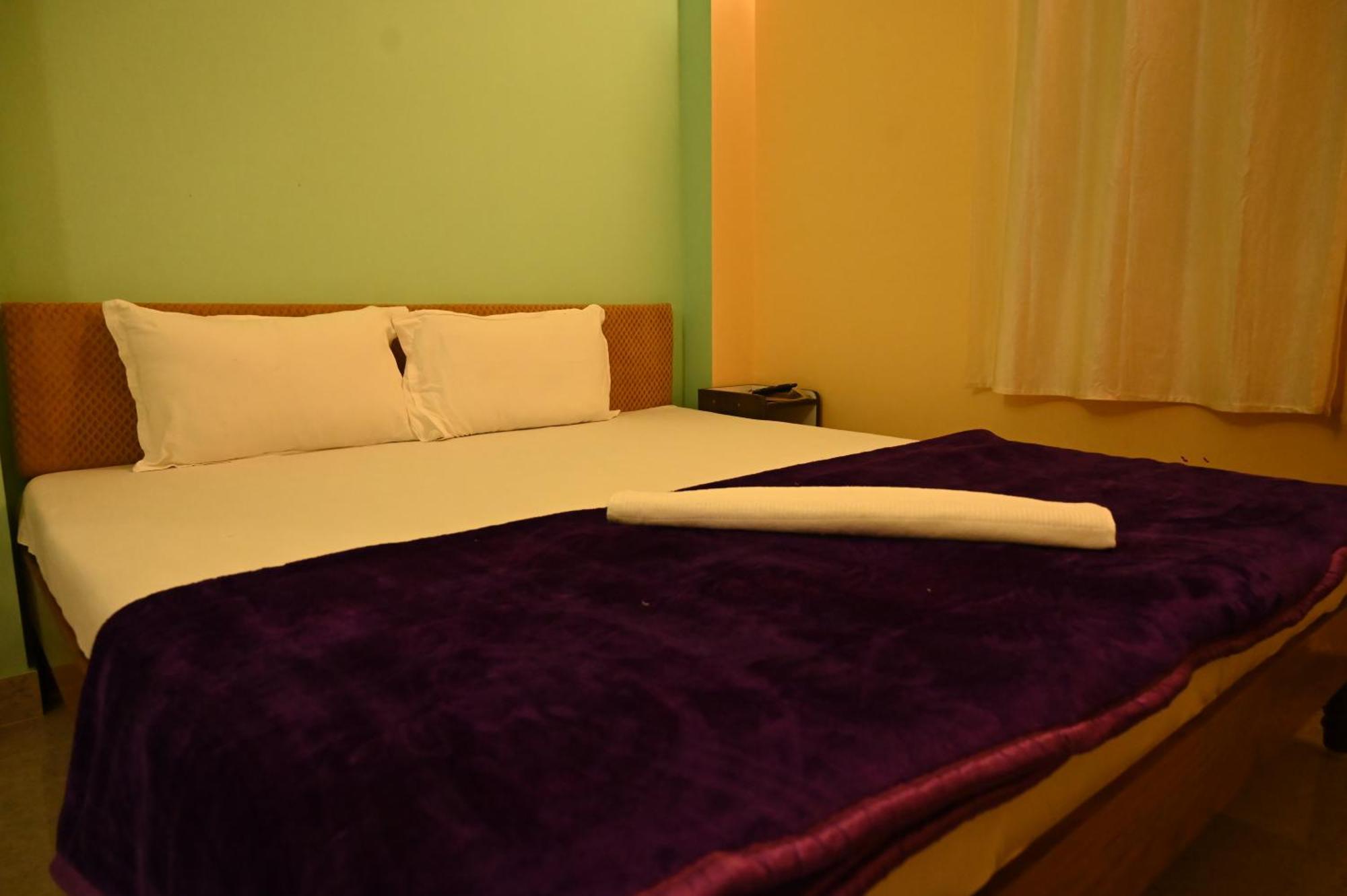 Royal Seaview Residency Leilighet Port Blair Eksteriør bilde