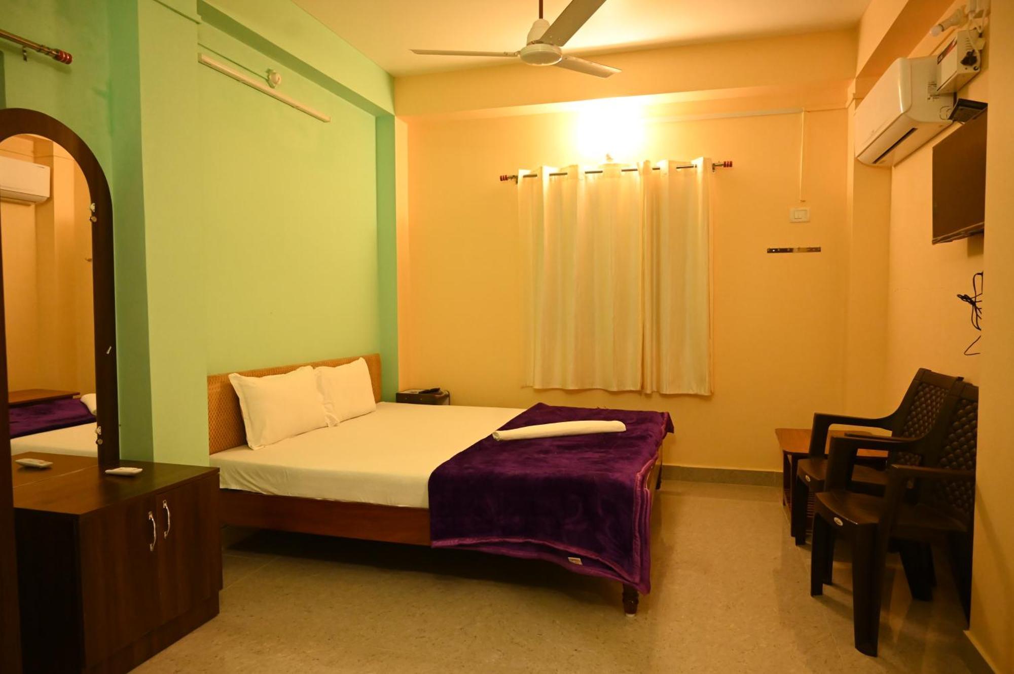 Royal Seaview Residency Leilighet Port Blair Eksteriør bilde